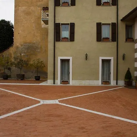 Farm stay Borgo Santa Giulia