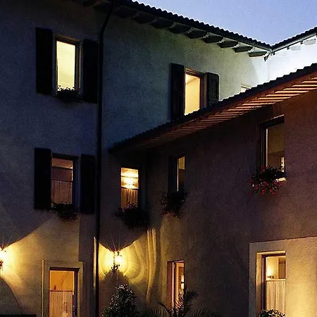 Borgo Santa Giulia * Corte Franca